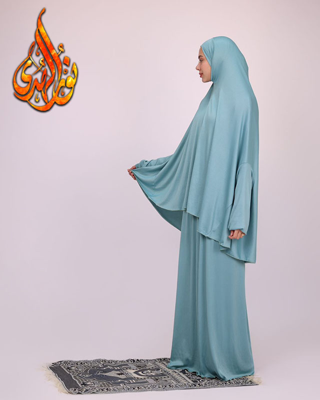 ثوب صلاة ١٧